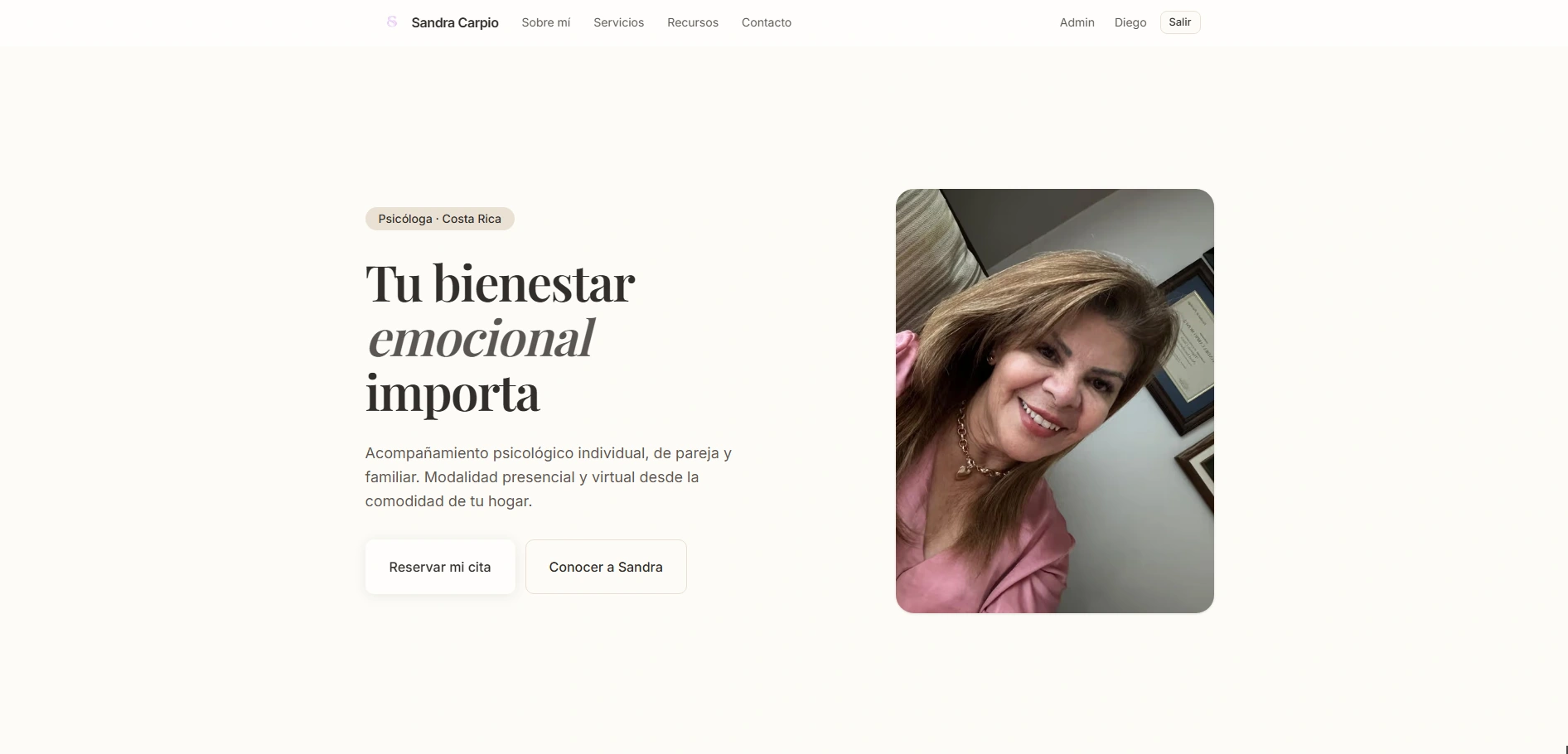 Recorrido por la página de Sandra Carpio